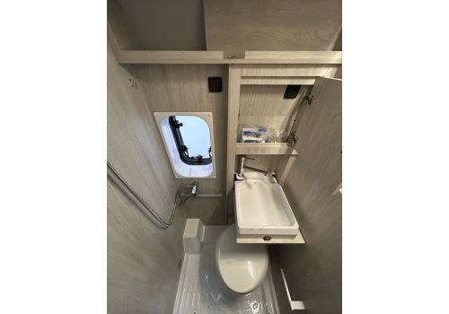 Camper Van ROLLER TEAM Livingstone K2 Sport en Sale Occasion