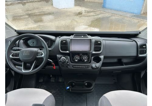 Camper Van ROLLER TEAM Livingstone 2 Advance en Rent
