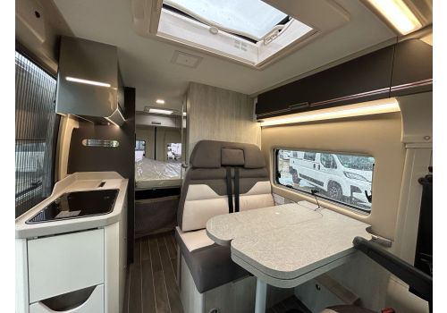 Camper Van ROLLER TEAM Livingstone 2 Advance en Rent