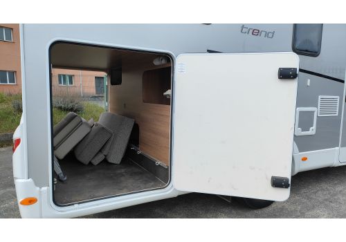 Low Profile Motorhome DETHLEFFS Trend T7057 EB en Sale Occasion