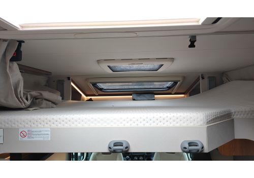 Low Profile Motorhome DETHLEFFS Trend T7057 EB en Sale Occasion