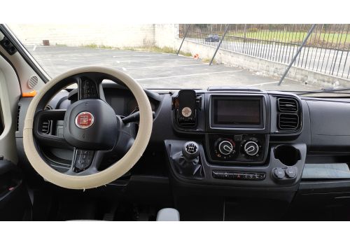 Low Profile Motorhome DETHLEFFS Trend T7057 EB en Sale Occasion