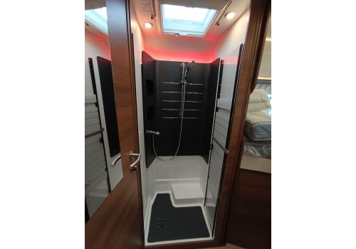 Integral Motorhome RAPIDO I166M en Sale Occasion