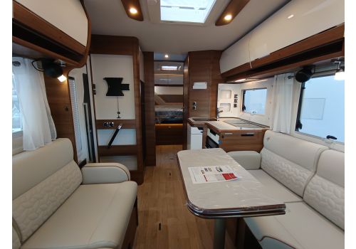 Integral Motorhome RAPIDO 8096 ALDE en Sale Occasion