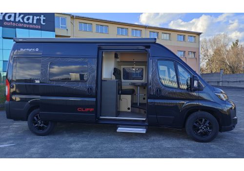 Camper Van SUNLIGHT CLIFF 600 XX en Sale Occasion
