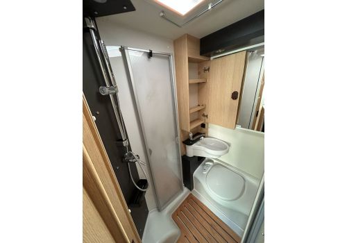 Low Profile Motorhome SUNLIGHT T58 Adventure Edition en Rent