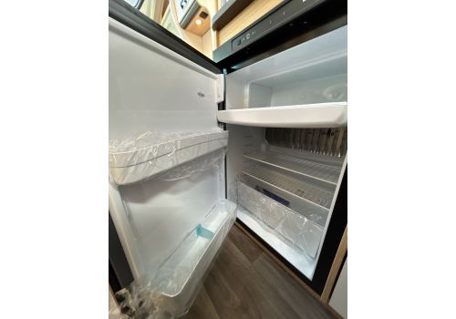 Low Profile Motorhome SUNLIGHT V60 Adventure Edition en Sale Occasion