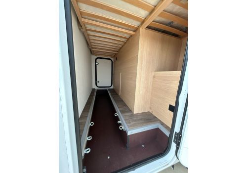 Low Profile Motorhome SUNLIGHT V60 Adventure Edition en Sale Occasion