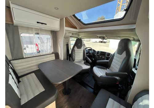 Low Profile Motorhome SUNLIGHT T68 Adventure edition en Sale Occasion