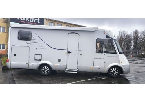 Integral Motorhome HYMER B614CL en Sale Occasion