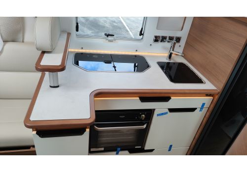 Integral Motorhome RAPIDO 854F en Sale Occasion