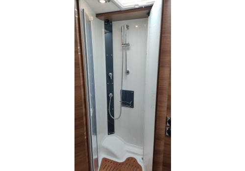 Integral Motorhome RAPIDO 854F en Sale Occasion