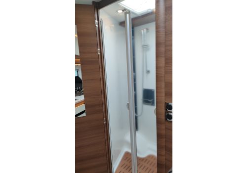 Integral Motorhome RAPIDO 854F en Sale Occasion