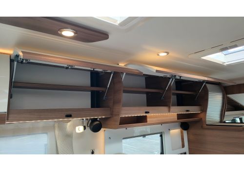 Integral Motorhome RAPIDO 854F en Sale Occasion