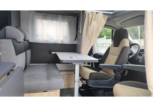 Low Profile Motorhome ITINEO PF600 en Catalog