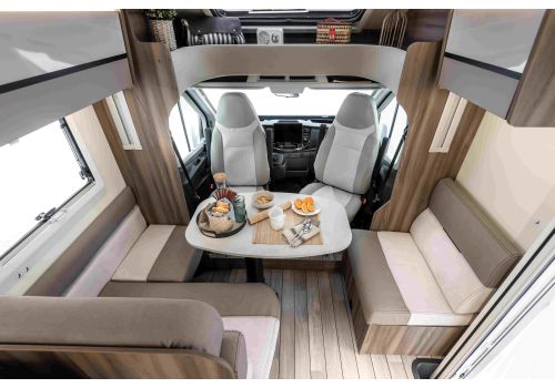 Low Profile Motorhome ROLLER TEAM Kronos Spring Edition 284 TL en Sale Occasion