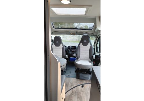 Camper Van SUNLIGHT Cliff 600 X Edition en Catalog