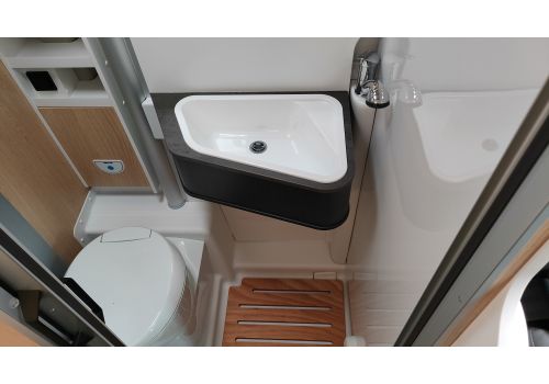 Camper Van SUNLIGHT Cliff 600 X Edition en Catalog
