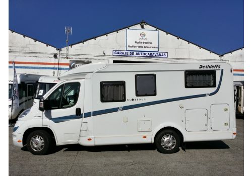 Low Profile Motorhome DETHLEFFS Globebus T-15 en Sale Occasion
