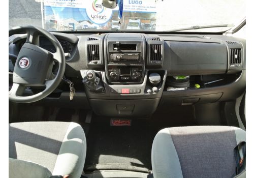 Low Profile Motorhome DETHLEFFS Globebus T-15 en Sale Occasion