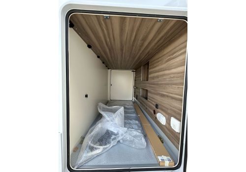 Low Profile Motorhome ROLLER TEAM 284 TL Spring Edition en Catalog