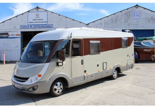 Integral Motorhome BURSTNER Aviano I 725 en Sale Occasion