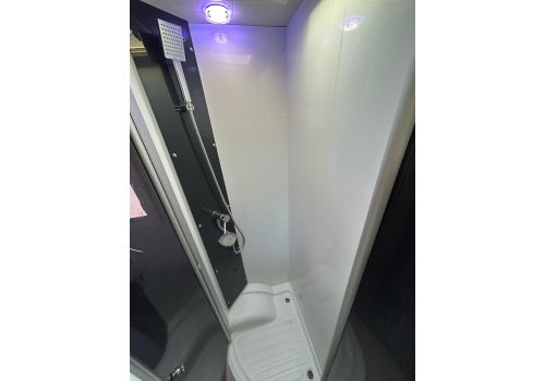 Low Profile Motorhome CHALLENGER Genesis 288 EB en Sale Occasion