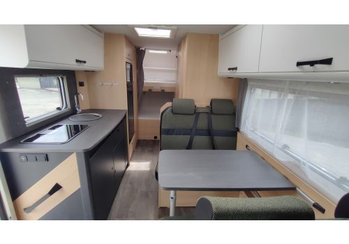 Capuchina Motorhome SUNLIGHT A68 en Rent