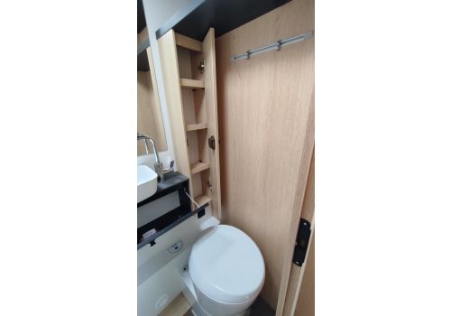 Capuchina Motorhome SUNLIGHT A68 en Rent