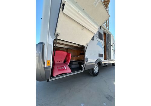 Integral Motorhome HYMER B 654 en Sale Occasion