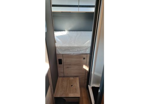 Low Profile Motorhome DETHLEFFS Globebus Camp T1 en Catalog