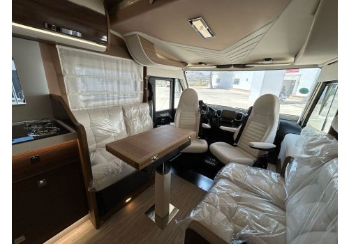 Integral Motorhome MOBILVETTA K-Yatch Tekno Line 90 en Sale Occasion