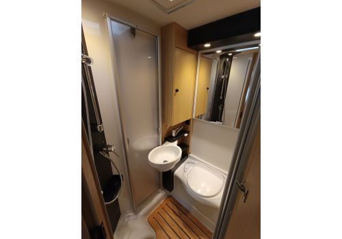 Low Profile Motorhome SUNLIGHT T58 Adventure Edition en Sale Occasion