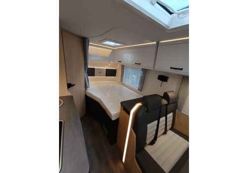 Low Profile Motorhome SUNLIGHT T58 Adventure Edition en Sale Occasion