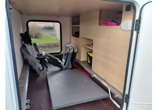 Low Profile Motorhome SUNLIGHT T68 en Rent