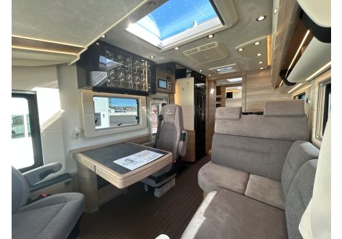 Integral Motorhome CONCORDE Carver 850 LI en Catalog