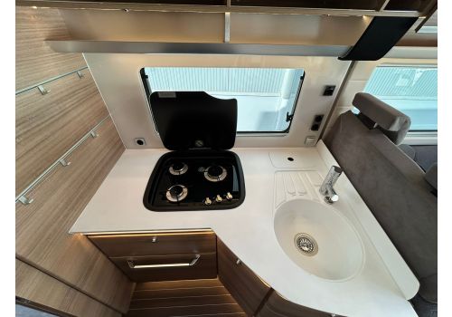 Integral Motorhome CONCORDE Carver 850 LI en Catalog