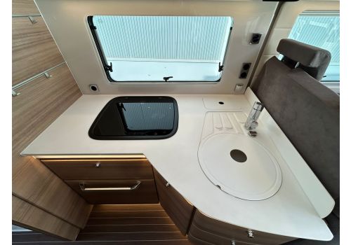 Integral Motorhome CONCORDE Carver 850 LI en Catalog