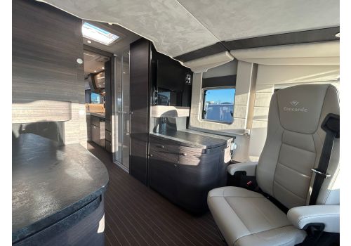 Integral Motorhome CONCORDE Carver 890 RLI en Sale Occasion