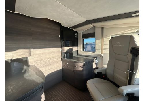 Integral Motorhome CONCORDE Carver 890 RLI en Sale Occasion