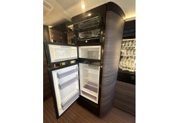 Integral Motorhome CONCORDE Carver 890 RRL in Catalog