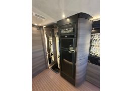 Integral Motorhome CONCORDE Carver 890 RRL in Catalog