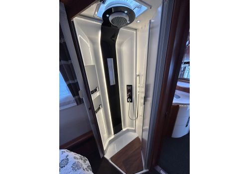 Integral Motorhome CARTHAGO Chic E-line I51 QB Linerclass en Sale Occasion