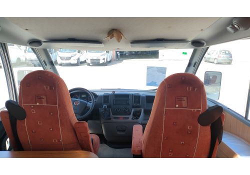 Integral Motorhome BURSTNER Aviano 4175 en Sale Occasion