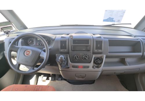 Integral Motorhome BURSTNER Aviano 4175 en Sale Occasion