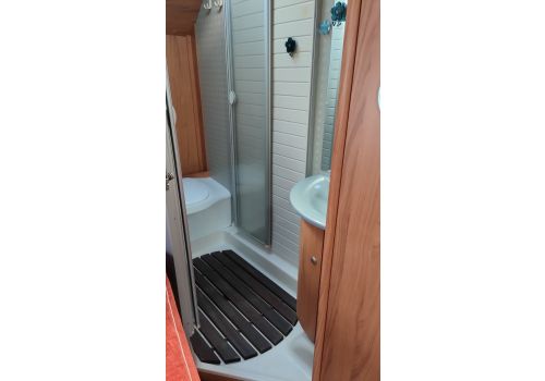 Integral Motorhome BURSTNER Aviano 4175 en Sale Occasion