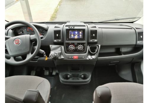 Low Profile Motorhome SUNLIGHT T-64 en Sale Occasion