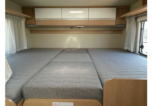 Low Profile Motorhome SUNLIGHT T-68 en Sale Occasion