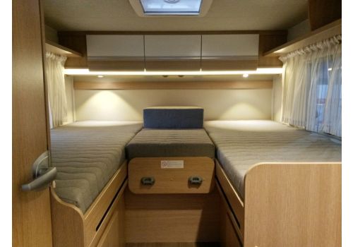 Low Profile Motorhome SUNLIGHT T-68 en Sale Occasion