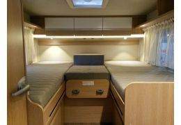 Low Profile Motorhome SUNLIGHT T-68 en Sale Occasion